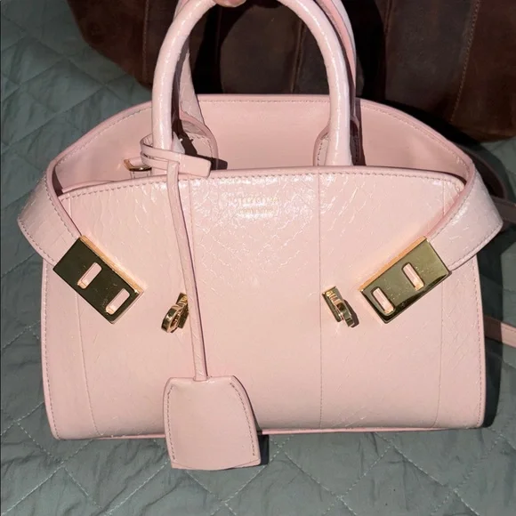 Ferragamo Pink Leather Top-Handle Satchel Bag with Gold Hardware - Picture 7 of 7